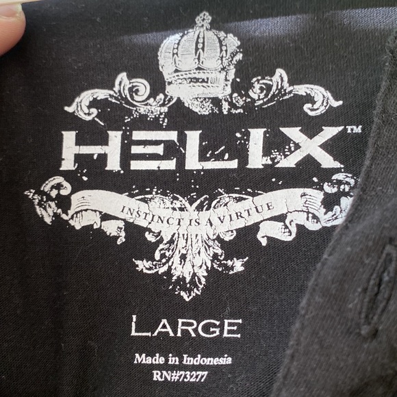 Black top - Picture 2 of 3